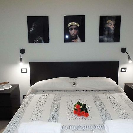 Cefalu Studio Room And Apartments Buitenkant foto