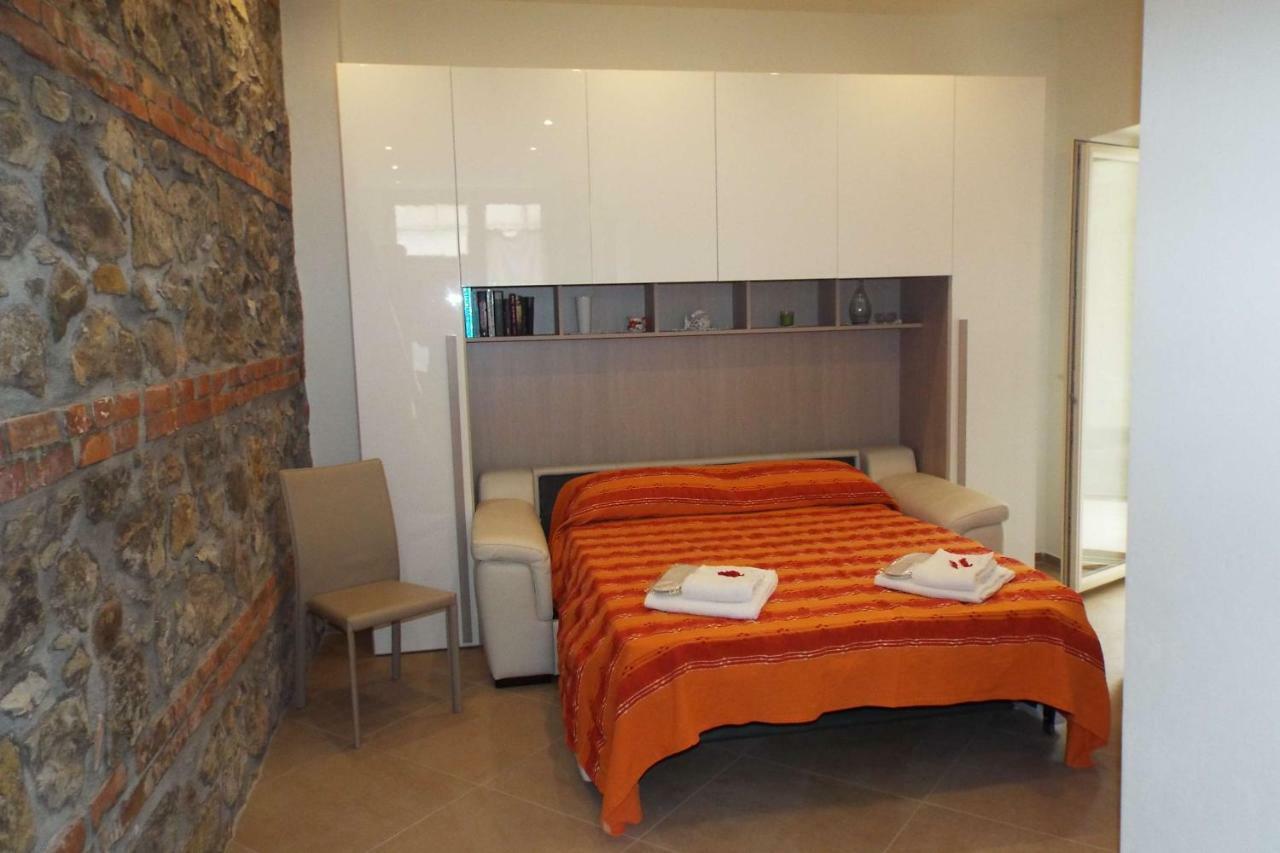 Cefalu Studio Room And Apartments Buitenkant foto