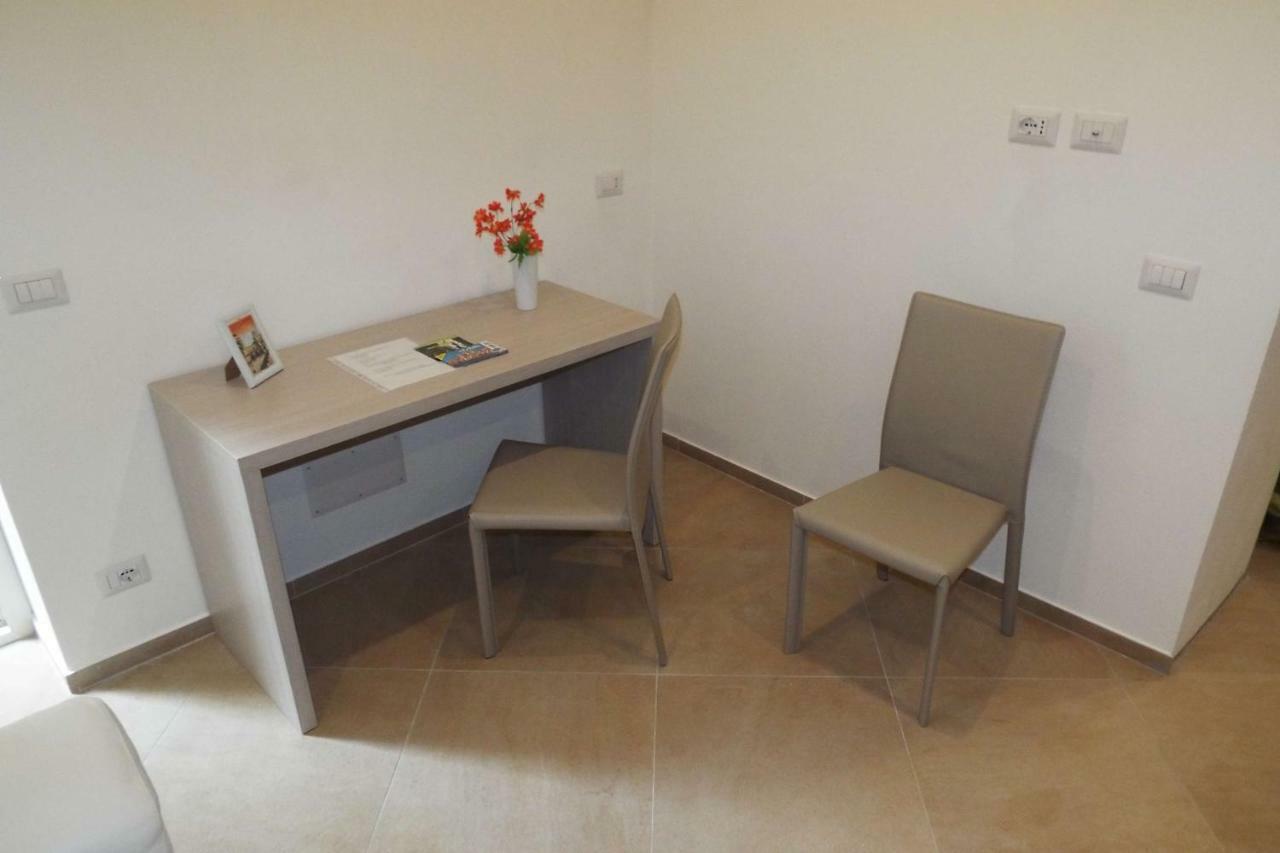 Cefalu Studio Room And Apartments Buitenkant foto