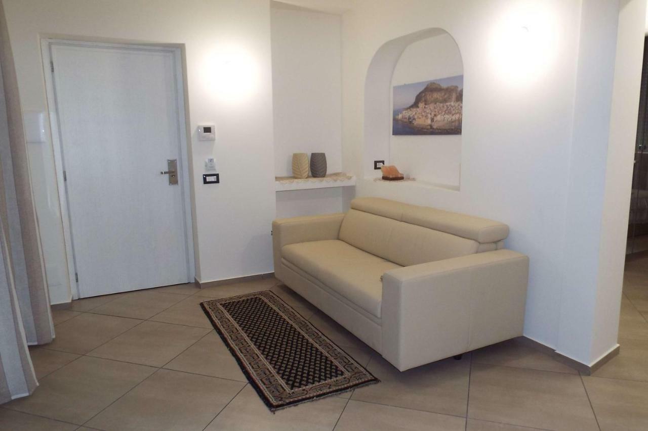 Cefalu Studio Room And Apartments Buitenkant foto