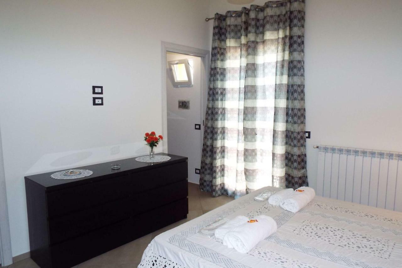 Cefalu Studio Room And Apartments Buitenkant foto
