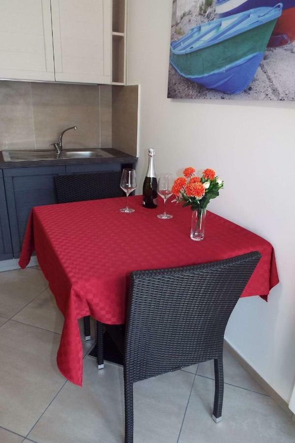 Cefalu Studio Room And Apartments Buitenkant foto