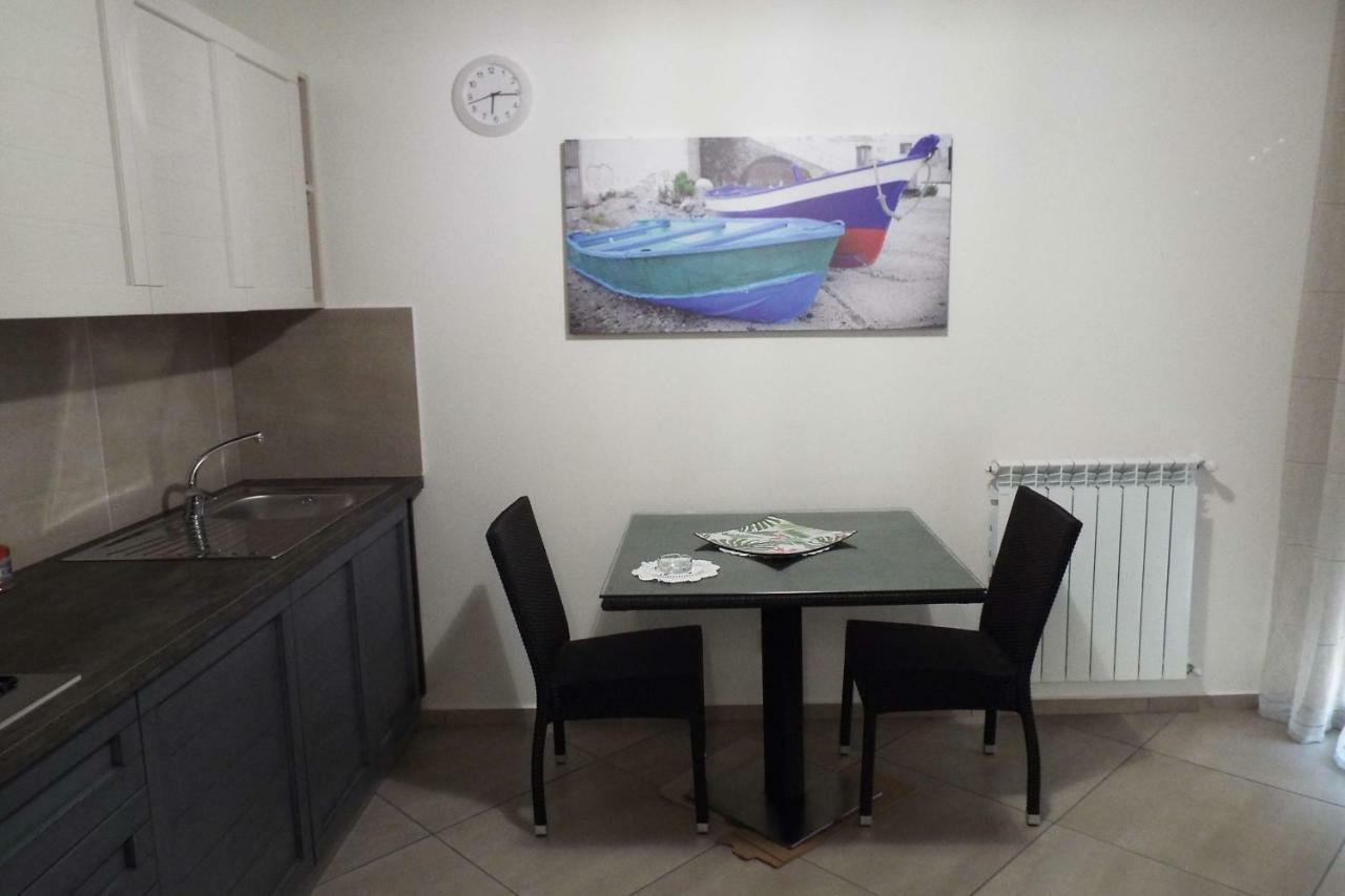 Cefalu Studio Room And Apartments Buitenkant foto